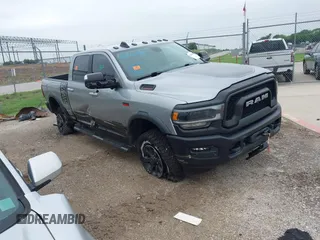 2021 Ram 2500 Power Wagon с VIN 3C6TR5EJ5MG501492, выставлен на аукционе IAAI как лот 42416688 с пробегом 35 033 миль миль и . История ставок и продаж доступна на DreamBid. Изображение 1.