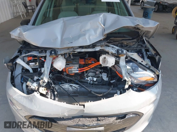 2020 Chevrolet Bolt EV LT z VIN 1G1FY6S01L4109222, wystawiony jako IAAI lot #42231173 z przebiegiem 43 570 mil mil oraz . Historia ofert i sprzedaży dostępna na DreamBid. Obrazek 12.