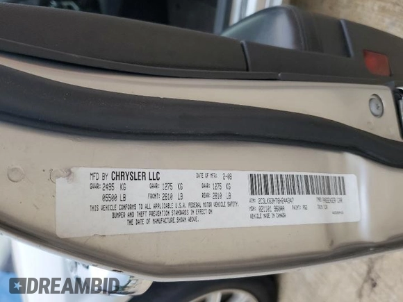 2008 Chrysler 300 C with VIN 2C3LK63H78H244347, listed as a Copart auction lot 71287504 with 201,210 mi miles and Salvage Title. Bid and sale history available at DreamBid. Image 12.