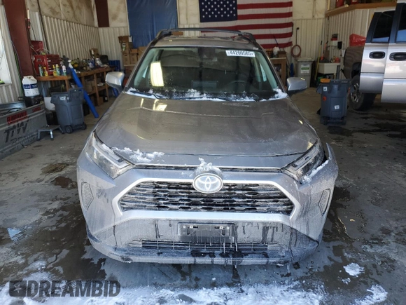 2023 Toyota RAV4 Hybrid LE with VIN JTMMWRFV1PD184987, listed as a Copart auction lot 44200585 with 39,434 mi miles and Salvage Title. Bid and sale history available at carsss.com. Image 5.