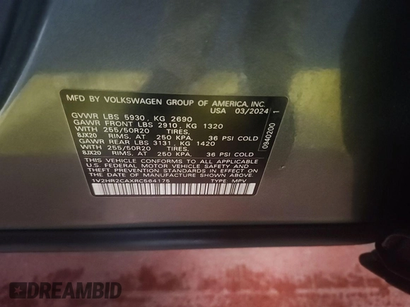 2024 Volkswagen Atlas SE z VIN 1V2HR2CAXRC564175, wystawiony jako IAAI lot #42785455 z przebiegiem 14 479 mil mil oraz . Historia ofert i sprzedaży dostępna na DreamBid. Obrazek 28.