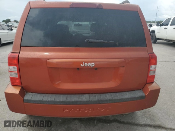 2010 Jeep Patriot Sport z VIN 1J4NT2GB8AD514358, wystawiony jako Copart lot #62562864 z przebiegiem Nie podano mil oraz Czysty tytuł • Clean title. Historia ofert i sprzedaży dostępna na DreamBid. Obrazek 6.