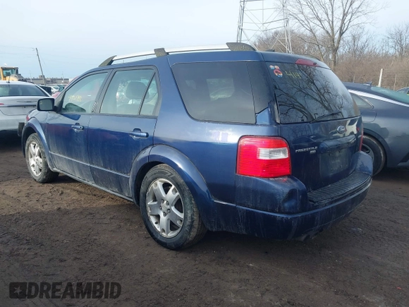 2007 Ford Freestyle Limited with VIN 1FMDK06167GA20987, listed as a IAAI auction lot 41461792 with 193,081 mi miles and . Bid and sale history available at DreamBid. Image 3.