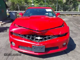 2010 Chevrolet Camaro 2SS z VIN 2G1FK1EJ0A9144871, wystawiony jako IAAI lot #42054933 z przebiegiem 140 100 mil mil oraz . Historia ofert i sprzedaży dostępna na DreamBid. Obrazek 12.