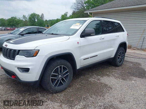 2018 Jeep Grand Cherokee Trailhawk с VIN 1C4RJFLT3JC441618, выставлен на аукционе IAAI как лот 42285621 с пробегом 125 686 миль миль и . История ставок и продаж доступна на DreamBid. Изображение 18.