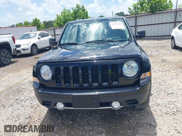 2016 Jeep Patriot Latitude with VIN 1C4NJRFB4GD809651, listed as a IAAI auction lot 42510212 with 47,887 mi miles and . Bid and sale history available at DreamBid. Image 12.