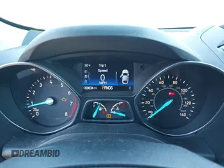 2017 Ford Escape S с VIN 1FMCU0F78HUA76118, выставлен на аукционе IAAI как лот 41592793 с пробегом 69 634 миль миль и . История ставок и продаж доступна на DreamBid. Изображение 7.