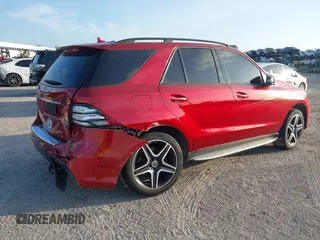 2018 Mercedes-Benz GLE 350 z VIN 4JGDA5JBXJB031771, wystawiony jako IAAI lot #42352546 z przebiegiem 52 618 mil mil oraz . Historia ofert i sprzedaży dostępna na DreamBid. Obrazek 4.