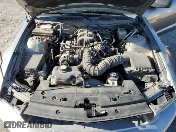 2008 Ford Mustang Deluxe z VIN 1ZVHT80N785139980, wystawiony jako Copart lot #58023795 z przebiegiem 155 951 mil mil oraz Szkoda całkowita • Salvage title. Historia ofert i sprzedaży dostępna na DreamBid. Obrazek 11.