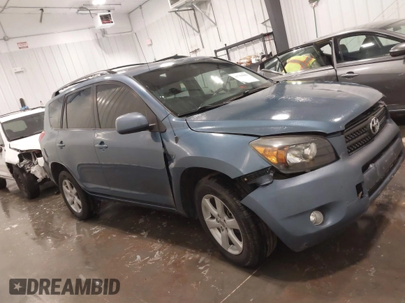 2008 Toyota RAV4 Ltd with VIN JTMZK31V886015609, listed as a IAAI auction lot 41758981 with 130,204 mi miles. Bid and sale history available at carsss.com. Image 13.