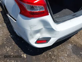 2017 Nissan Sentra S с VIN 3N1AB7AP2HY331301, выставлен на аукционе IAAI как лот 42651668 с пробегом 99 105 миль миль и . История ставок и продаж доступна на DreamBid. Изображение 6.