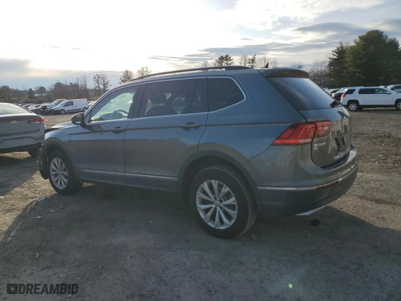2018 Volkswagen Tiguan SEL with VIN 3VV2B7AX6JM160942, listed as a Copart auction lot 47966535 with 104,333 mi miles and Salvage Title. Bid and sale history available at carsss.com. Image 2.