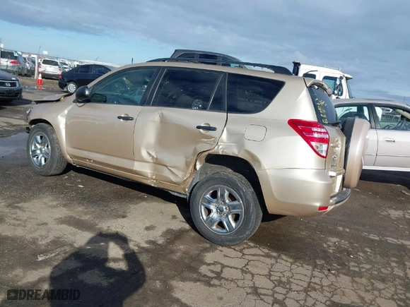 2011 Toyota RAV4 with VIN 2T3ZF4DV2BW061951, listed as a IAAI auction lot 41596684 with 86,909 mi miles. Bid and sale history available at carsss.com. Image 3.