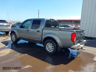 2018 Nissan Frontier SV V6 with VIN 1N6AD0ERXJN704028, listed as a IAAI auction lot 41622645 with 127,832 mi miles. Bid and sale history available at carsss.com. Image 3.