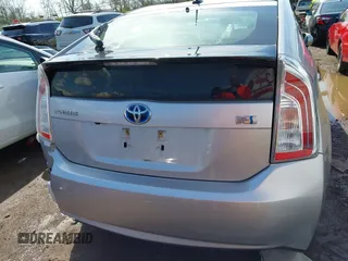 2015 Toyota Prius Four with VIN JTDKN3DU6F0476707, listed as a IAAI auction lot 42010191 with 158,071 mi miles. Bid and sale history available at carsss.com. Image 17.