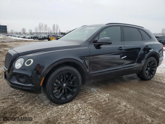 2018 Bentley Bentayga W12 Signature with VIN SJAAC2ZV3JC019181, listed as a Copart auction lot 42995265 with 82747 miles and Clean Title. Bid and sale history available at carsss.com. Image 1.