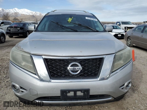 2013 Nissan Pathfinder Platinum with VIN 5N1AR2MM6DC633332, listed as a Copart auction lot 47491855 with 157,924 mi miles and Salvage Title. Bid and sale history available at carsss.com. Image 5.