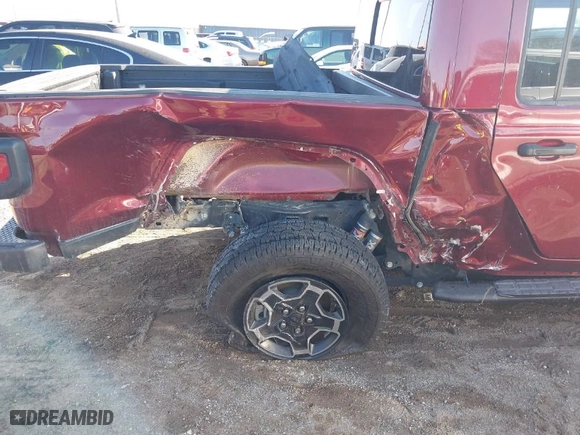 2021 Jeep Gladiator Mojave with VIN 1C6JJTEG5ML518416, listed as a IAAI auction lot 41415756 with 40,073 mi miles. Bid and sale history available at carsss.com. Image 6.