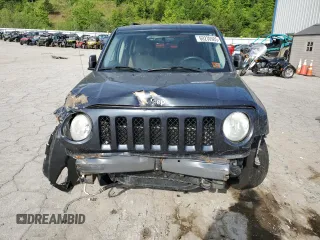 2014 Jeep Patriot Sport with VIN 1C4NJPBA8ED642323, listed as a Copart auction lot 60230985 with 167,240 mi miles and Salvage title. Bid and sale history available at DreamBid. Image 5.