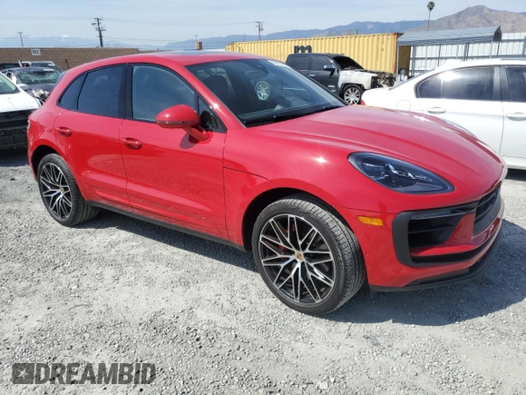 2023 Porsche Macan S z VIN WP1AG2A56PLB38526, wystawiony jako Copart lot #49416915 z przebiegiem 11 208 mil mil oraz Szkoda całkowita • Salvage title. Historia ofert i sprzedaży dostępna na DreamBid. Obrazek 4.