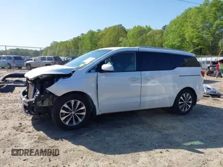 2017 Kia Sedona SX with VIN KNDMC5C12H6329656, listed as a IAAI auction lot 41980895 with 111,318 mi miles. Bid and sale history available at carsss.com. Image 15.