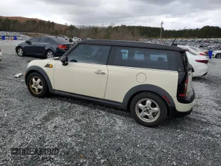 2010 MINI Clubman z VIN WMWML3C55ATX38164, wystawiony jako Copart lot #87336264 z przebiegiem 127 934 mil mil oraz Czysty tytuł • Clean title. Historia ofert i sprzedaży dostępna na DreamBid. Obrazek 2.
