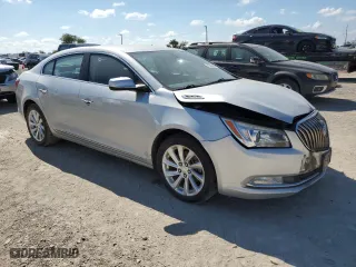 2016 Buick LaCrosse with VIN 1G4GA5G3XGF119234, listed as a Copart auction lot 72379444 with 92,702 mi miles and Salvage Title. Bid and sale history available at carsss.com. Image 4.