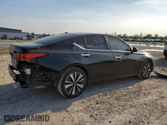 2021 Nissan Altima SV with VIN 1N4BL4DV8MN319030, listed as a Copart auction lot 50226225 with 87,124 mi miles and Salvage Title. Bid and sale history available at carsss.com. Image 3.