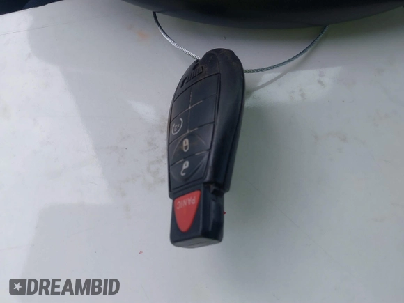 2018 Jeep Cherokee Latitude with VIN 1C4PJMCX4JD548136, listed as a IAAI auction lot 41592821 with 165,022 mi miles and . Bid and sale history available at DreamBid. Image 11.
