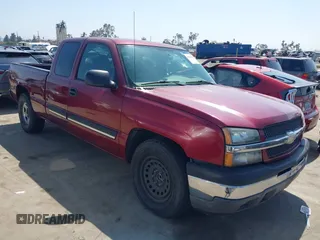 2005 Chevrolet Silverado 1500 Work Truck with VIN 1GCEC19XX5Z149649, listed as a IAAI auction lot 42163894 with 209,131 mi miles. Bid and sale history available at carsss.com. Image 1.