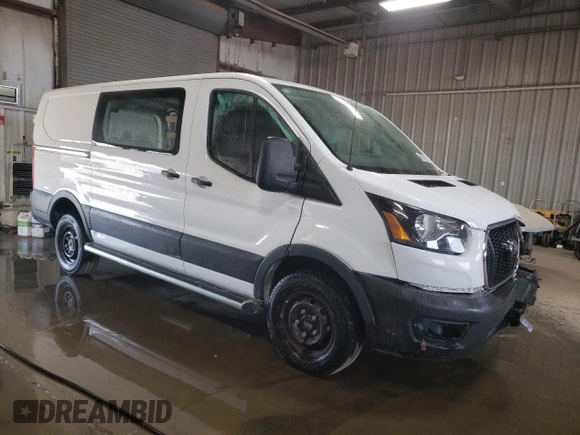2024 Ford Transit Cargo with VIN 1FTBR1Y82RKA40676, listed as a Copart auction lot 73246064 with 1,430 mi miles and Clean Title. Bid and sale history available at DreamBid. Image 4.