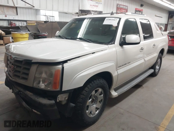 2006 Cadillac Escalade EXT z VIN 3GYEK62NX6G127722, wystawiony jako IAAI lot #41802667 z przebiegiem 127 581 mil mil oraz . Historia ofert i sprzedaży dostępna na DreamBid. Obrazek 2.