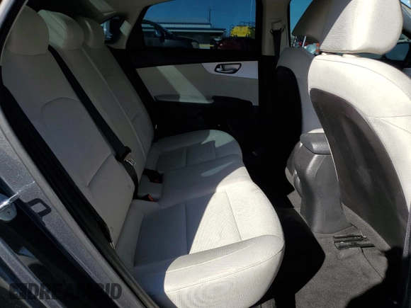 2022 Kia Forte LXS with VIN 3KPF24AD9NE436423, listed as a Copart auction lot 47824565 with 38,229 mi miles and Salvage Title. Bid and sale history available at carsss.com. Image 10.