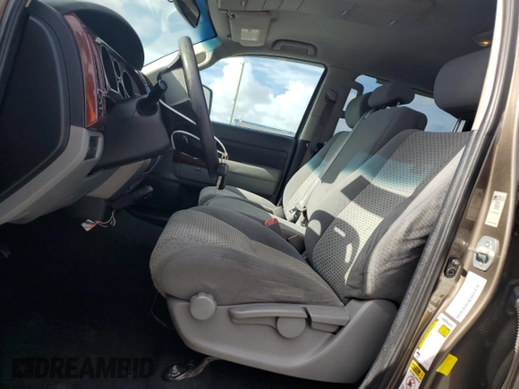 2012 Toyota Tundra z VIN 5TFDW5F14CX216264, wystawiony jako Copart lot #60983285 z przebiegiem 186 869 mil mil oraz Szkoda całkowita • Salvage title. Historia ofert i sprzedaży dostępna na DreamBid. Obrazek 7.