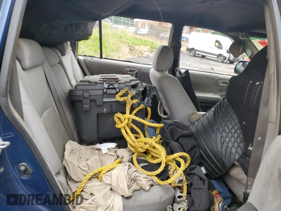 2006 Toyota Highlander z VIN JTEGP21A460098340, wystawiony jako Copart lot #53673075 z przebiegiem Nie podano mil oraz Szkoda całkowita • Salvage title. Historia ofert i sprzedaży dostępna na DreamBid. Obrazek 11.