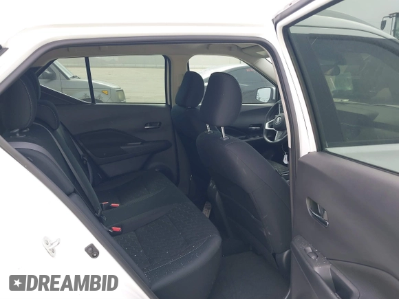 2024 Nissan Kicks SV with VIN 3N1CP5CV7RL484569, listed as a IAAI auction lot 41536173 with 1,146 mi miles. Bid and sale history available at carsss.com. Image 8.