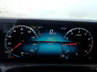 2021 Mercedes-Benz CLA 250 with VIN W1K5J4GB1MN189225, listed as a Copart auction lot 41258984 with 37,633 mi miles and . Bid and sale history available at DreamBid. Image 9.
