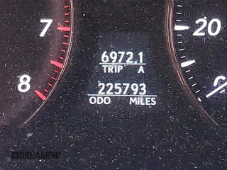 2008 Lexus LS LWB with VIN JTHGL46F885028568, listed as a IAAI auction lot 41615838 with 225,793 mi miles. Bid and sale history available at carsss.com. Image 15.