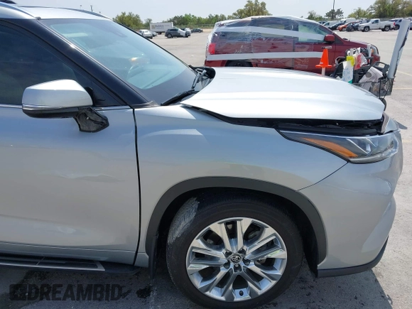 2021 Toyota Highlander Limited z VIN 5TDYZRAH1MS526643, wystawiony jako IAAI lot #41920215 z przebiegiem 34 730 mil mil oraz . Historia ofert i sprzedaży dostępna na DreamBid. Obrazek 18.