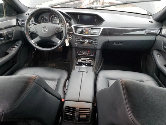 2010 Mercedes-Benz E-Class E 350 Luxury with VIN WDDHF8HBXAA216560, listed as a Copart auction lot 44760385 with 112,643 mi miles and Salvage Title. Bid and sale history available at carsss.com. Image 8.