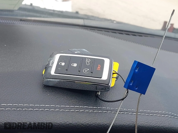 2021 Jeep Grand Cherokee Limited с VIN 1C4RJKBG9M8188230, выставлен на аукционе IAAI как лот 42572867 с пробегом 21 597 миль миль и . История ставок и продаж доступна на DreamBid. Изображение 11.