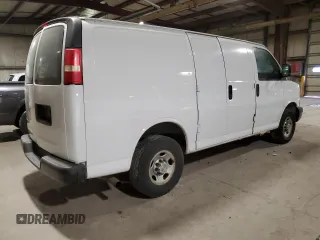 2008 Chevrolet Express Cargo Van with VIN 1GCGG25C781187641, listed as a Copart auction lot 84939854 with 171,478 mi miles and Clean Title. Bid and sale history available at carsss.com. Image 3.