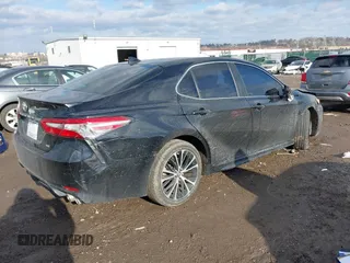 2018 Toyota Camry LE z VIN 4T1B11HK5JU649736, wystawiony jako IAAI lot #41536240 z przebiegiem 20 330 mil mil oraz . Historia ofert i sprzedaży dostępna na DreamBid. Obrazek 4.