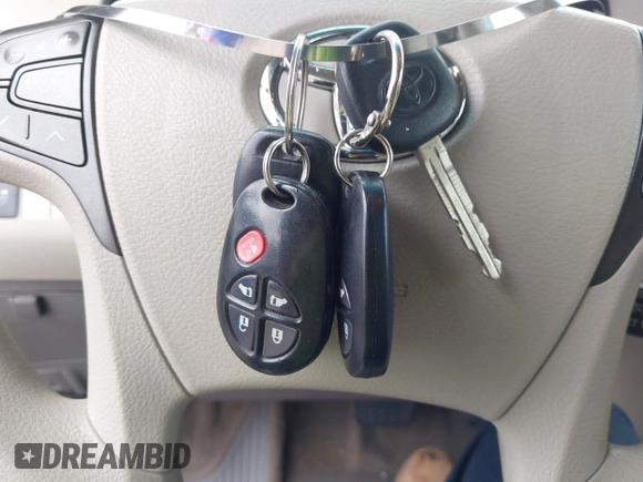 2012 Toyota Sienna LE AAS с VIN 5TDKK3DC7CS268098, выставлен на аукционе IAAI как лот 42451544 с пробегом 265 316 миль миль и . История ставок и продаж доступна на DreamBid. Изображение 11.