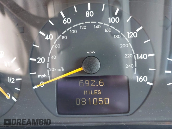 2001 Mercedes-Benz CLK 320/430 with VIN WDBLK65G51T070320, listed as a IAAI auction lot 42001115 with 81,050 mi miles and . Bid and sale history available at carsss.com. Image 15.
