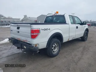 2011 Ford F-150 XL with VIN 1FTFX1EF1BFC08039, listed as a IAAI auction lot 41657526 with 234,515 mi miles. Bid and sale history available at carsss.com. Image 4.