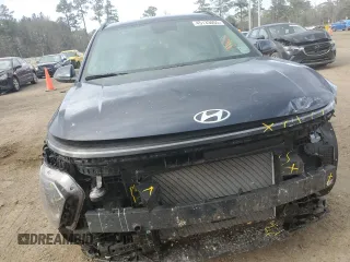 2025 Hyundai Kona SEL with VIN KM8HB3AB6SU214254, listed as a Copart auction lot 45133055 with 1,520 mi miles and Salvage Title. Bid and sale history available at carsss.com. Image 5.
