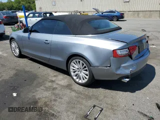 2011 Audi A5 Premium Plus z VIN WAUJFAFH2BN002714, wystawiony jako Copart lot #59365435 z przebiegiem 132 462 mil mil oraz Szkoda całkowita • Salvage title. Historia ofert i sprzedaży dostępna na DreamBid. Obrazek 2.