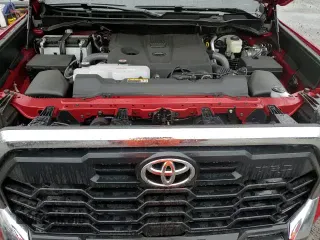 2025 Toyota Tundra SR5 with VIN 5TFLA5EC0SX038140, listed as a Copart auction lot 48665595 with 2,700 mi miles and Salvage title. Bid and sale history available at DreamBid. Image 13.