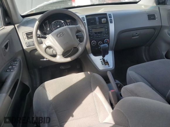 2007 Hyundai Tucson SE with VIN KM8JN12D57U476898, listed as a Copart auction lot 47777985 with 186,481 mi miles and Clean Title. Bid and sale history available at carsss.com. Image 8.
